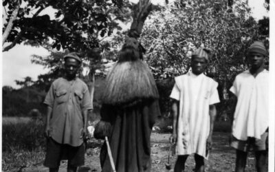 SUENA EL TAM TAM: LAS SOMBRAS QUE GOBIERNAN: EL PODER INVISIBLE DE LAS SOCIEDADES SECRETAS EN ÁFRICA OCCIDENTAL