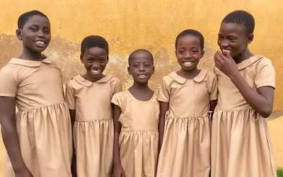 SUENA EL TAM TAM: DEL UNIFORME ESCOLAR A LA LIBERTAD: EL EFECTO “SHE” EN TOGO